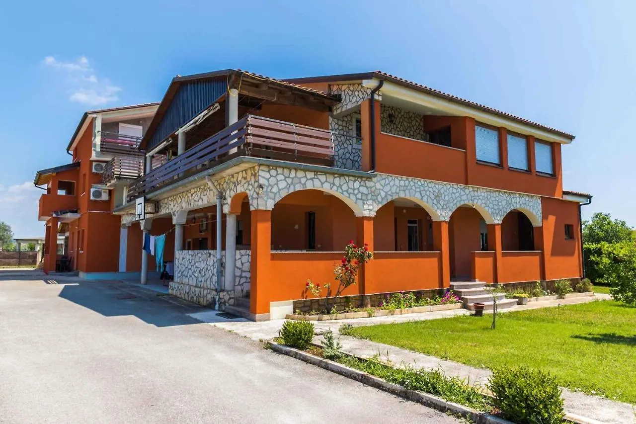 Apartment Pula 6 Croatia